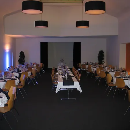 Szálloda Hotelchur.ch 3*