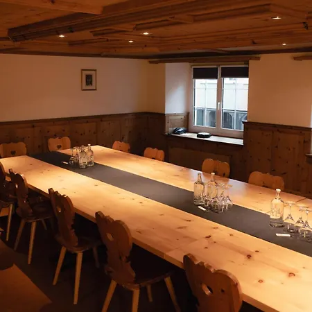 Otel Hotelchur.ch 3*