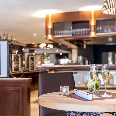 Hotel Hotelchur.ch 3*